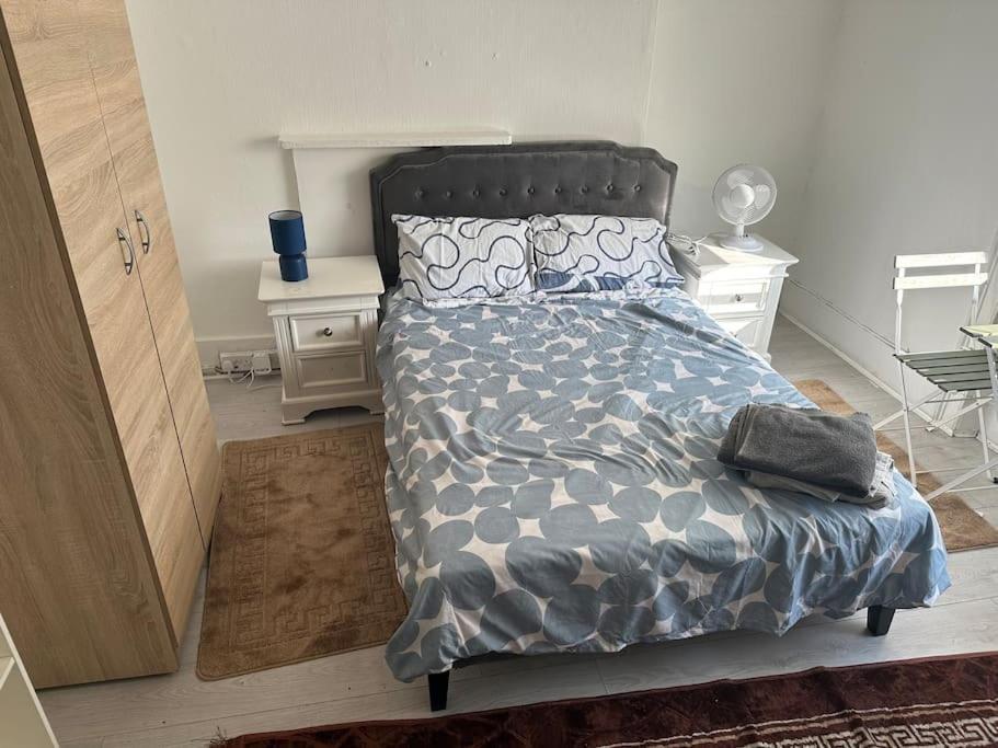 1 Bedroom Studio Central London 220 外观 照片